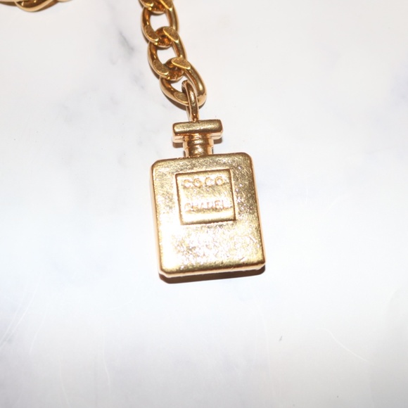 Chanel chain only belt - Picture 2 of 4